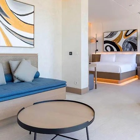 Üdülőközpont The Bo Vue Bodrum, Curio Collection By Hilton 5*