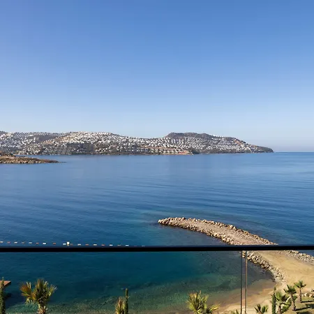 The Bo Vue Bodrum, Curio Collection By Hilton 5*