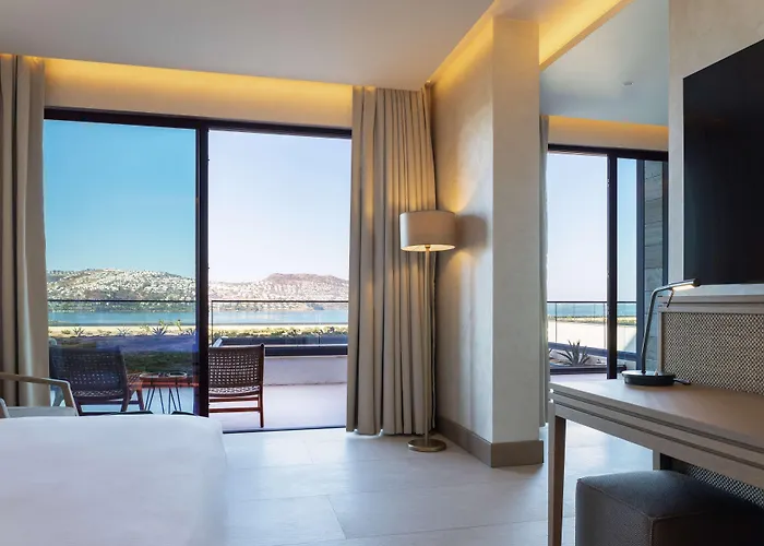 The Bo Vue Bodrum, Curio Collection By Hilton Resort Gundogan (Bodrum)