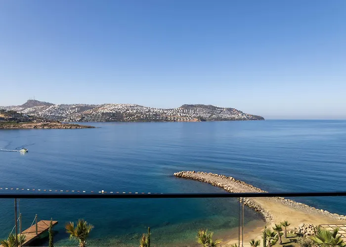 The Bo Vue Bodrum, Curio Collection By Hilton 5*